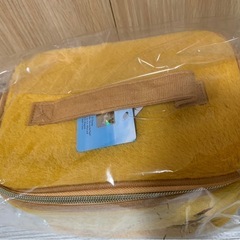 最終値下げ‼️くまのプーさんポーチ(黄色)の画像