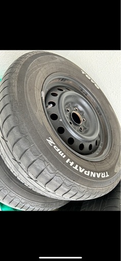 デリカD5　車　スチールホイール　黒