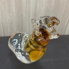 ガラスの置き物（何だろう？）の画像