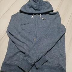 取引中Mサイズ　メンズ　パーカー