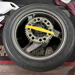 gpz900r 純正18インチホイール