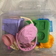 室内砂遊び　固まる砂の画像