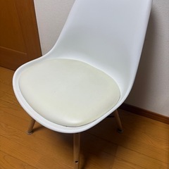 ニトリ　ダイニングチェアの画像