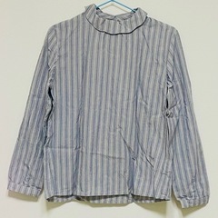 バックボタン ブラウス 