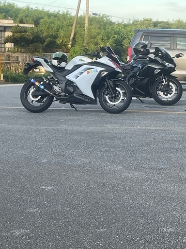 バイク NINJA250