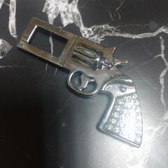 GUN【アメリカで大人気】マグナム　リボルバー　ピストル　鉄砲　...