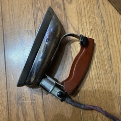 昭和レトロ　アイロンの画像