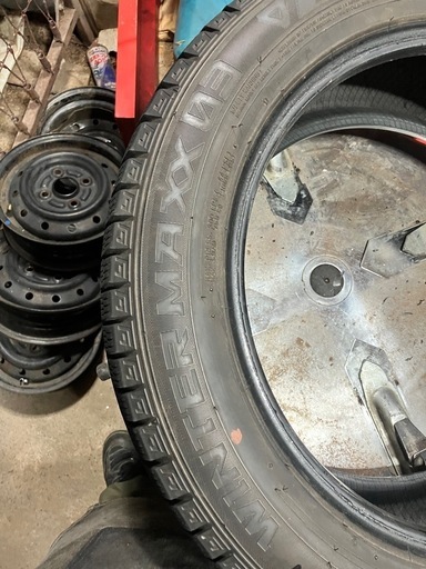 DL WM03  225/55R18 4本セット