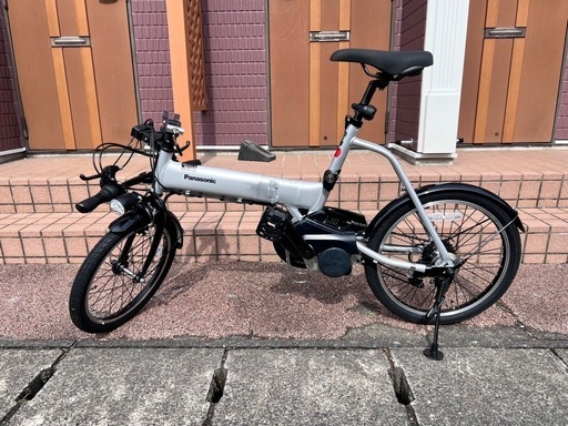 ✴︎どなたか引き取ってください✴︎ 折り畳み電動自転車　パナソニック　オフタイム　シルバー