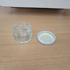 値下げ!!　小型ガラス瓶3個セットの画像