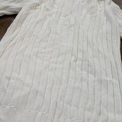 Mサイズ ホワイト ユニクロ フード付き リブ編み ニットパーカー パーカー ユニクロの画像