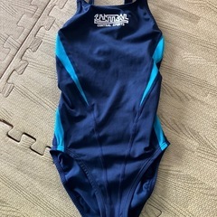 【新品未使用】セントラルスポーツ　水着　140