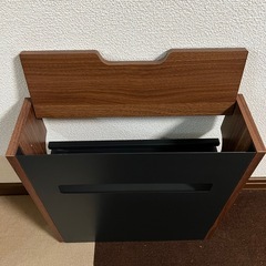 ルーター・コンセント入れの画像