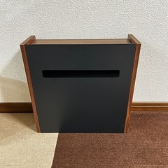 ルーター・コンセント入れの画像