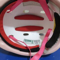 【商談中】子供用　自転車専用ヘルメットとプロテクターのセットの画像