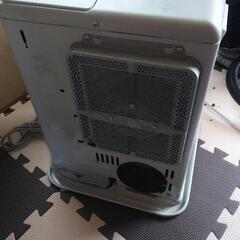 石油ファンヒーターの画像