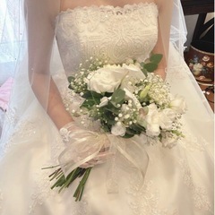 ウェディングドレスの画像