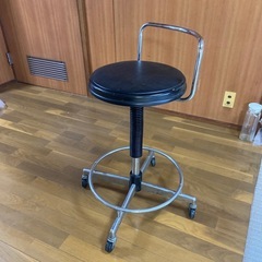 事務用昇降スツール
