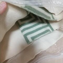 新品 寝具 ベッド 敷きパッド クール  ベッドカバー シーツ 布団カバー 毛布 ブランケット 新品  ひんやり あったか シーツ の画像