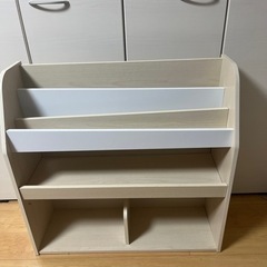 おもちゃ収納　絵本ラック