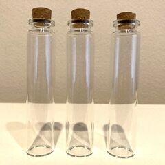 小さい試験管　３本で２５０円の画像