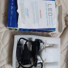 Y2　LED　HEADLIGHT　ヘッドライト　未使用品　HB3(9005)の画像