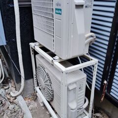 エアコン室外機 二段置きラック   クーラーキヤッチャー  アイボリー C-WG 品物のみ9500円〜.別途作業可の画像