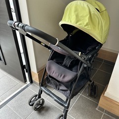 【未決】Aprica ベビーカー　
