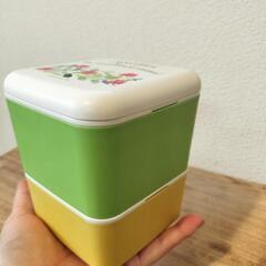 日本製　1800円　コンパクトに畳める弁当箱　水蒸気抜き付きの画像