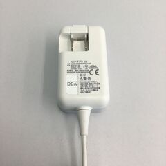  🍀docomo 純正ACアダプタ05 microUSB ACアダプタ Type-B 充電ACアダプタ 充電 USB電源アダプタ 充電器ドコモ 純正 本体のみ 箱なしの画像