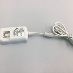  🍀docomo 純正ACアダプタ05 microUSB ACアダプタ Type-B 充電ACアダプタ 充電 USB電源アダプタ 充電器ドコモ 純正 本体のみ 箱なしの画像