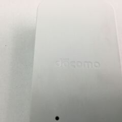  🍀docomo 純正ACアダプタ05 microUSB ACアダプタ Type-B 充電ACアダプタ 充電 USB電源アダプタ 充電器ドコモ 純正 本体のみ 箱なしの画像