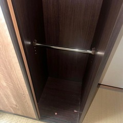 ニトリ服かけ、タンスの画像