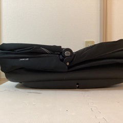 Peg Perego ペグペレーゴ バシネットの画像