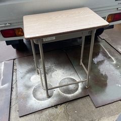 昔の学校の机