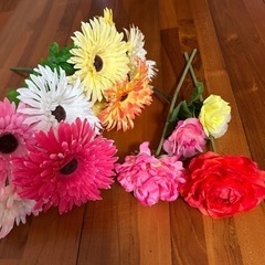 お花🌸造花♦️飾ってもラッピングにでも♦️の画像