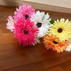 お花🌸造花♦️飾ってもラッピングにでも♦️の画像