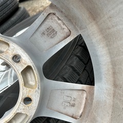ハイラックスサーフ　ランクル等　スタッドレス　265/70R17 4本の画像