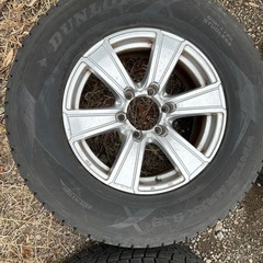 ハイラックスサーフ　ランクル等　スタッドレス　265/70R17 4本の画像