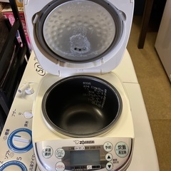 ZOJIRUSHI炊飯器の画像
