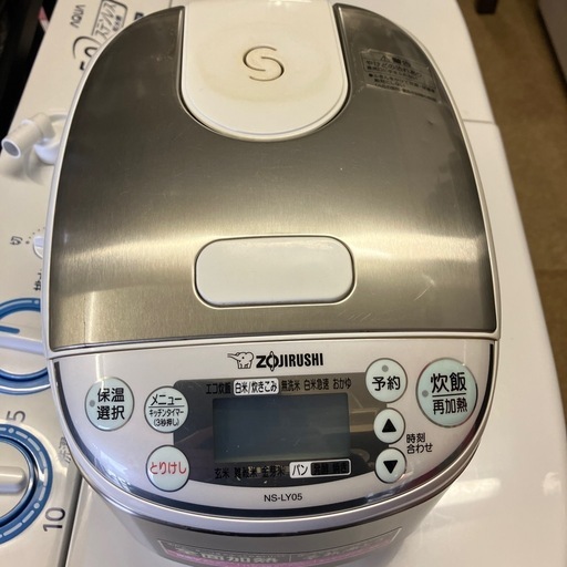 ZOJIRUSHI炊飯器