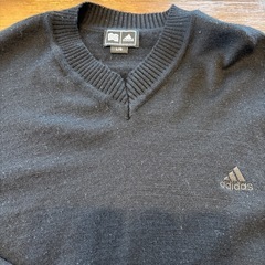 adidasゴルフセーター
