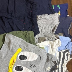 取引中90 男の子　Tシャツ　ズボン　夏