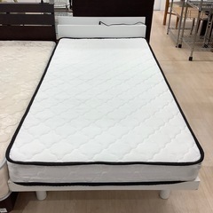 シングルベッドのご紹介です
