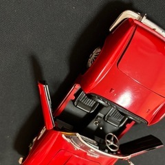 ヴィンテージ フェラーリ ダイキャスト 1/16の画像