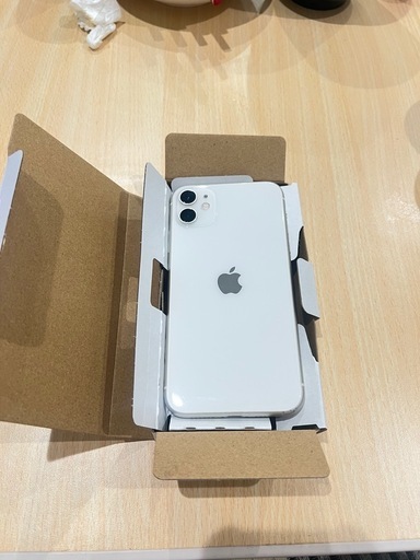 iPhone11 本体128GB