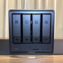UGreen DXP4800 Plus NAS
の画像