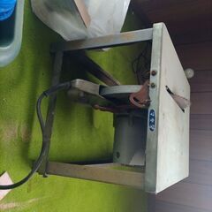 マキタ製台付き丸ノコの画像