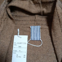新品◼️タグ付◼️高級　ヤク毛カーディガン2300円の画像
