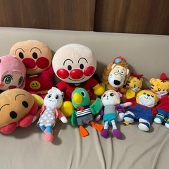 ぬいぐるみ　アンパンマン　しまじろう　アーニャ